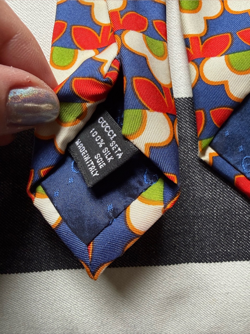 Rare Gucci Pop Art Multicolor Red Blue Green Geometric Silk Tie - Picture 11 of 16
